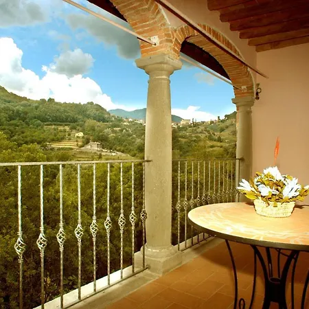 Borgo Del Sole Poggio (Lucca)